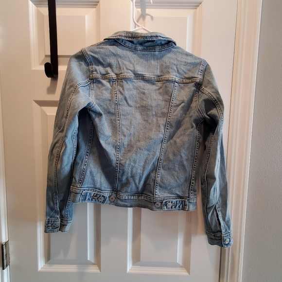 Levis jean jacket cropped. Light blue. Y2k. Sz xs. - Picture 6 of 6